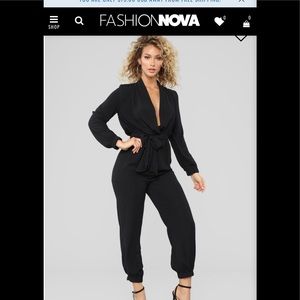 Stroll At The Plaza Jumpsuit - Black